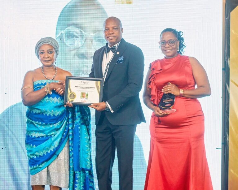 Dr. Emmanuel Ireland Awards (3)